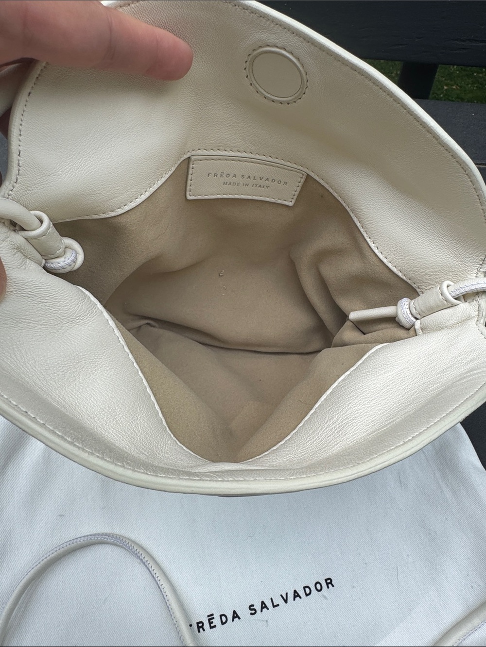 Freda Salvador crystal bag 🤍 - Picture 6 of 6